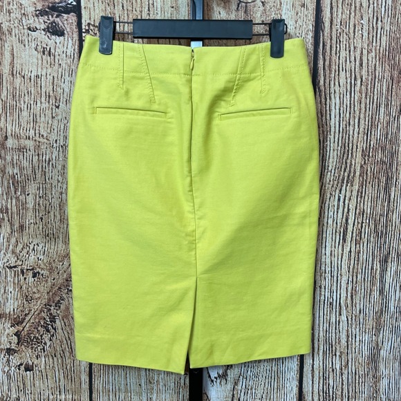 J Crew Pencil Skirt Womens Size 0 Neon Green Cotton Blend Knee Length Tailored - Picture 2 of 6